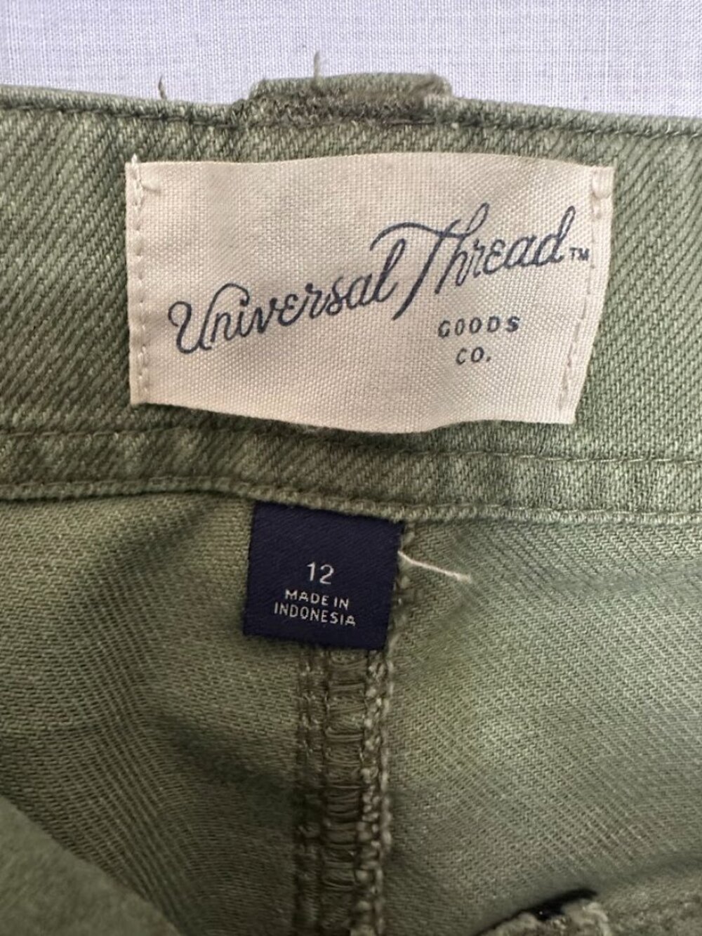 Universal Thread Olive Green Utility Pants Mid Rise Straight Leg Size 12 NWT - Picture 6 of 8
